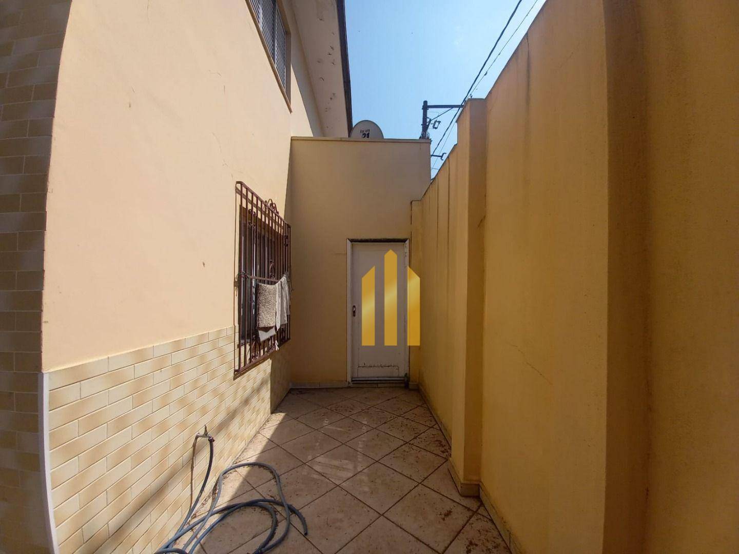 Sobrado à venda com 3 quartos, 150m² - Foto 15