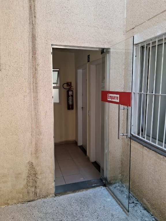 Apartamento à venda com 2 quartos, 42m² - Foto 17