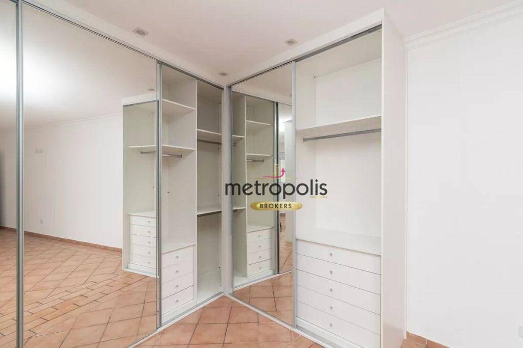 Sobrado à venda com 2 quartos, 300m² - Foto 23