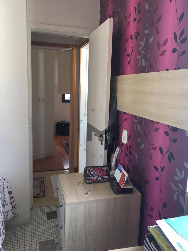 Apartamento à venda com 3 quartos, 110m² - Foto 8