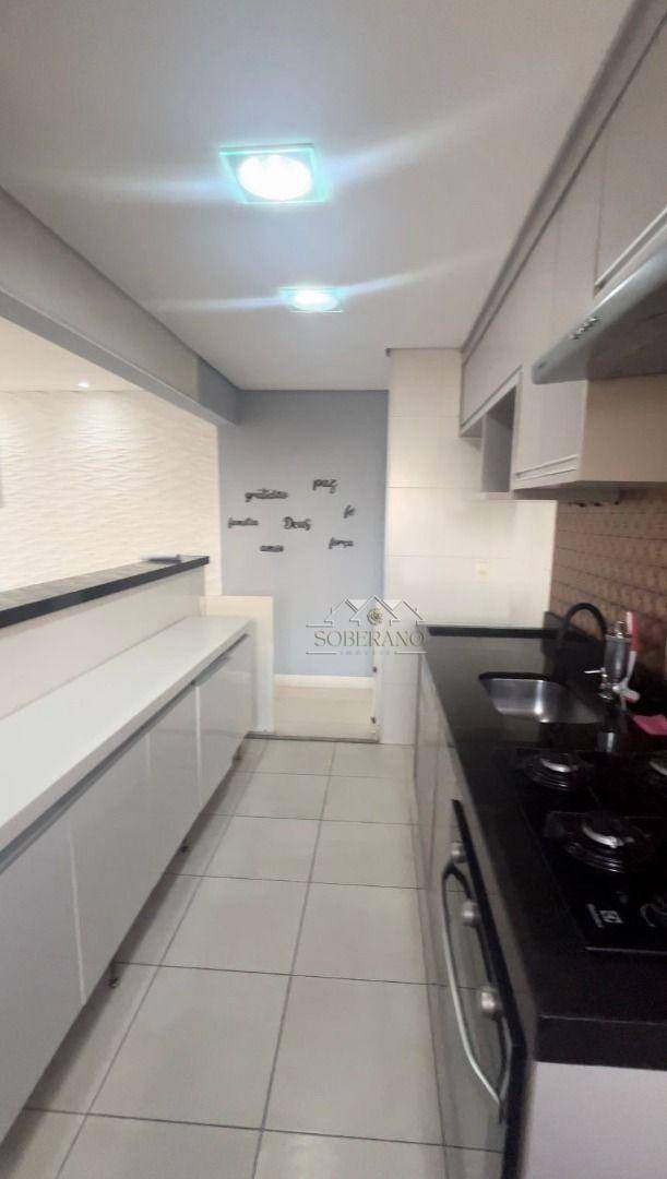 Apartamento à venda com 3 quartos, 70m² - Foto 19