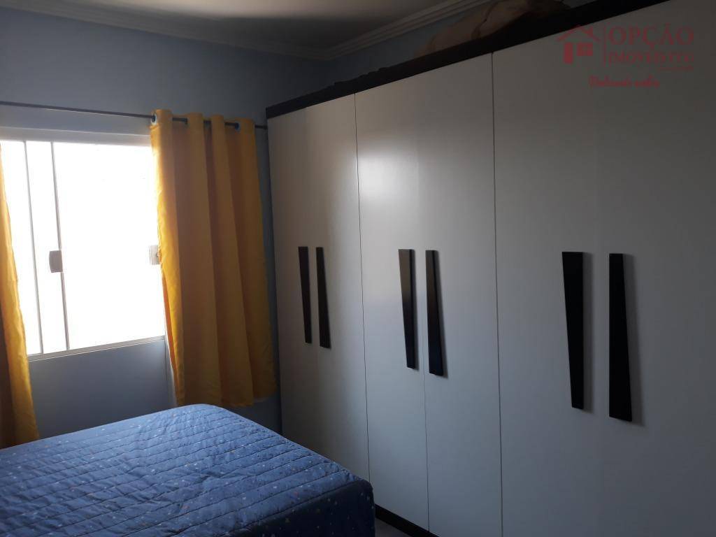 Casa à venda com 3 quartos, 190m² - Foto 19