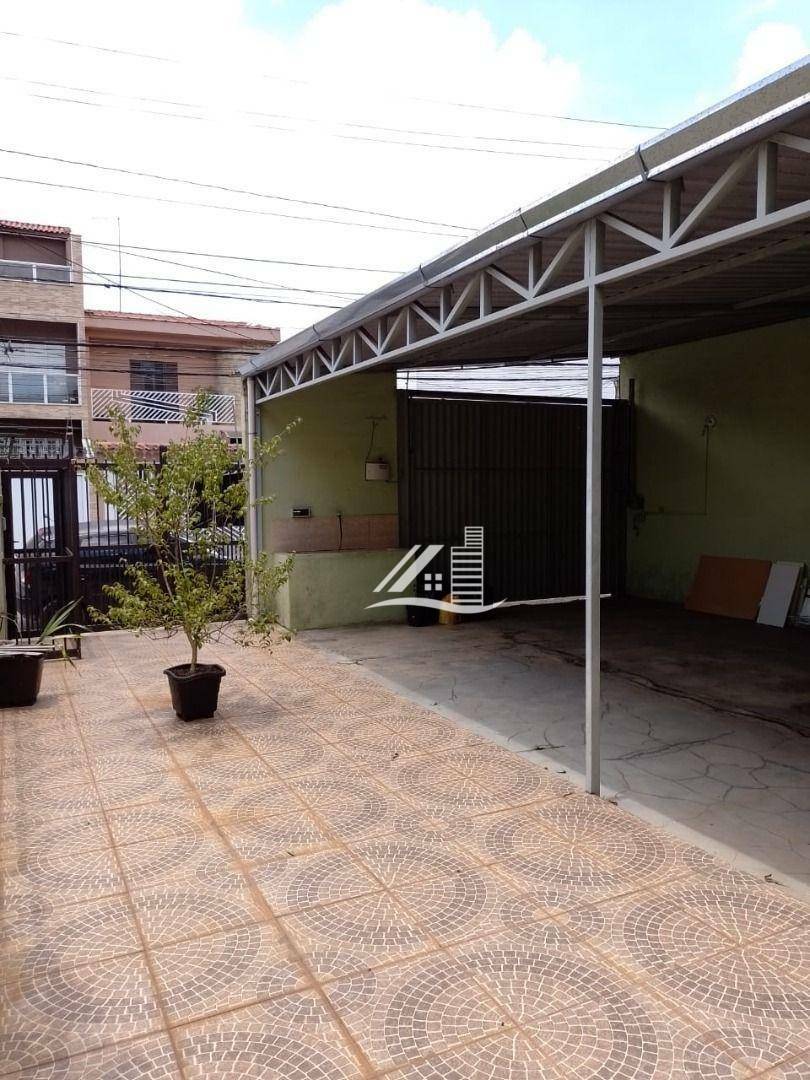 Casa à venda com 3 quartos, 327m² - Foto 2