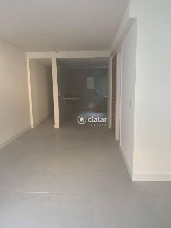 Apartamento à venda com 2 quartos, 181m² - Foto 31