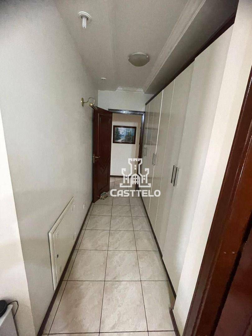 Sobrado à venda com 5 quartos, 450m² - Foto 3