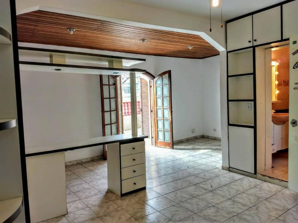 Sobrado à venda com 4 quartos, 160m² - Foto 8