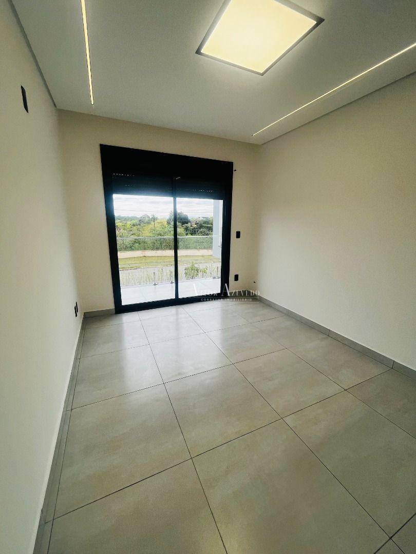 Casa à venda com 3 quartos, 280m² - Foto 13