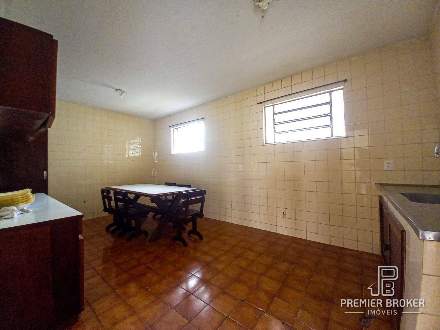 Casa à venda com 3 quartos, 105m² - Foto 16