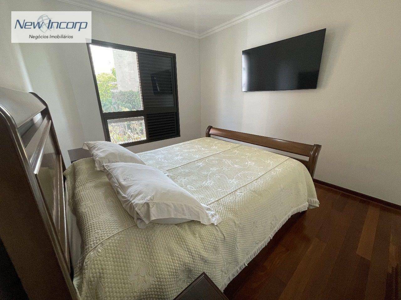 Apartamento à venda com 4 quartos, 177m² - Foto 32