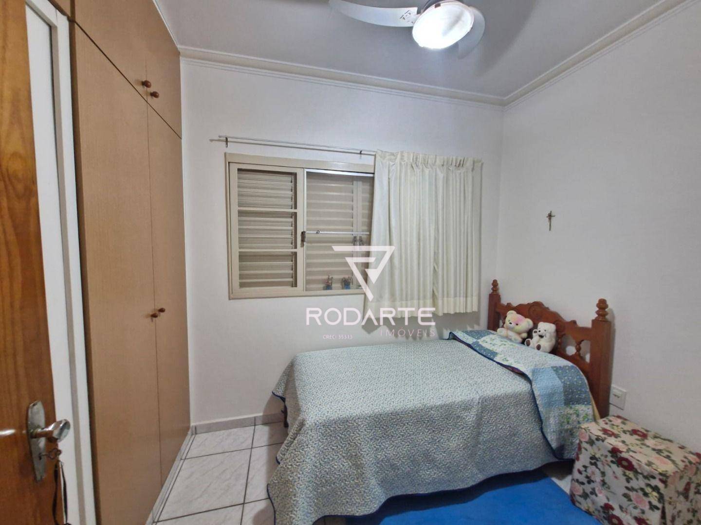 Casa à venda com 3 quartos, 170m² - Foto 4