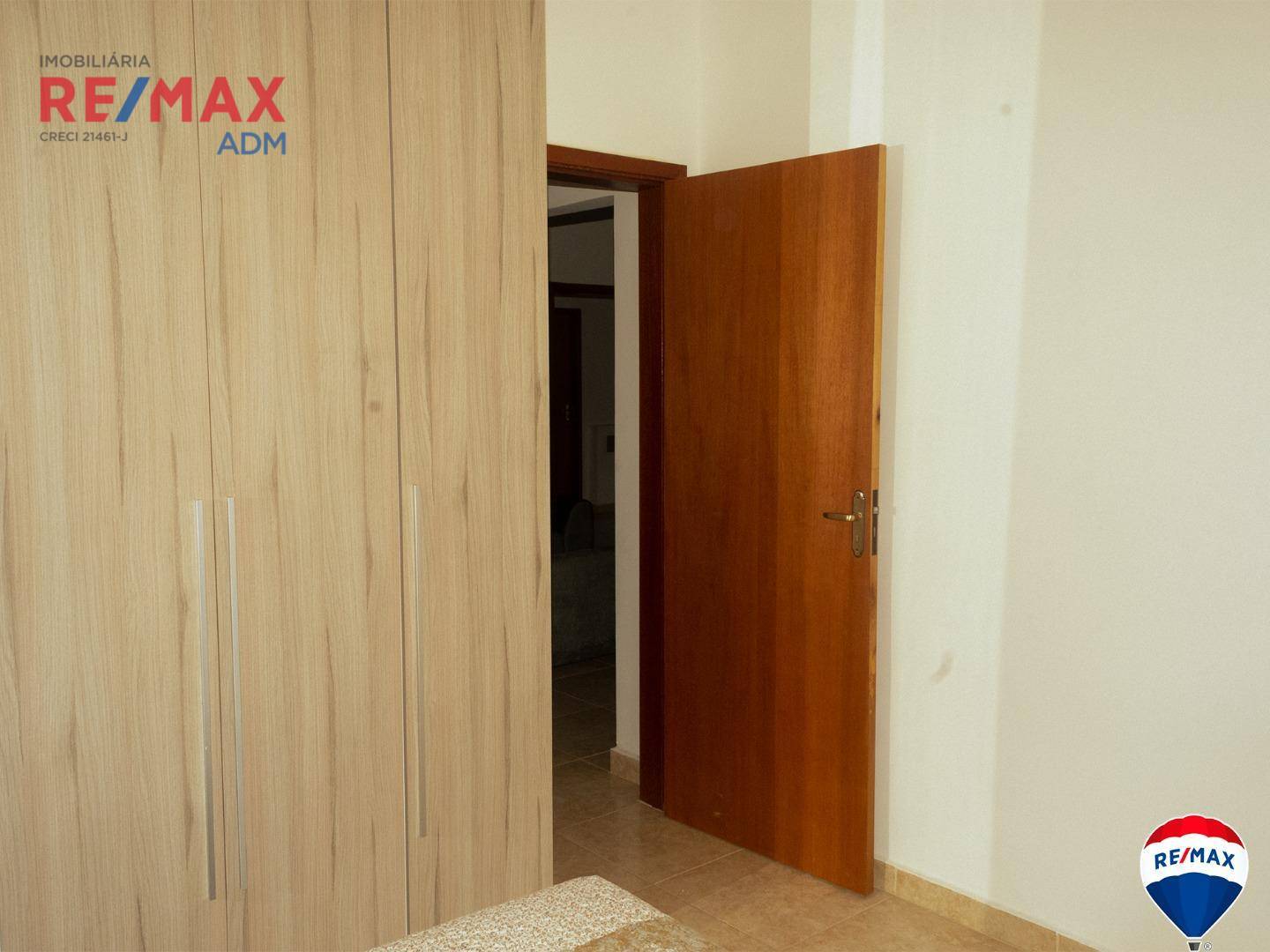 Apartamento à venda com 2 quartos, 51m² - Foto 16