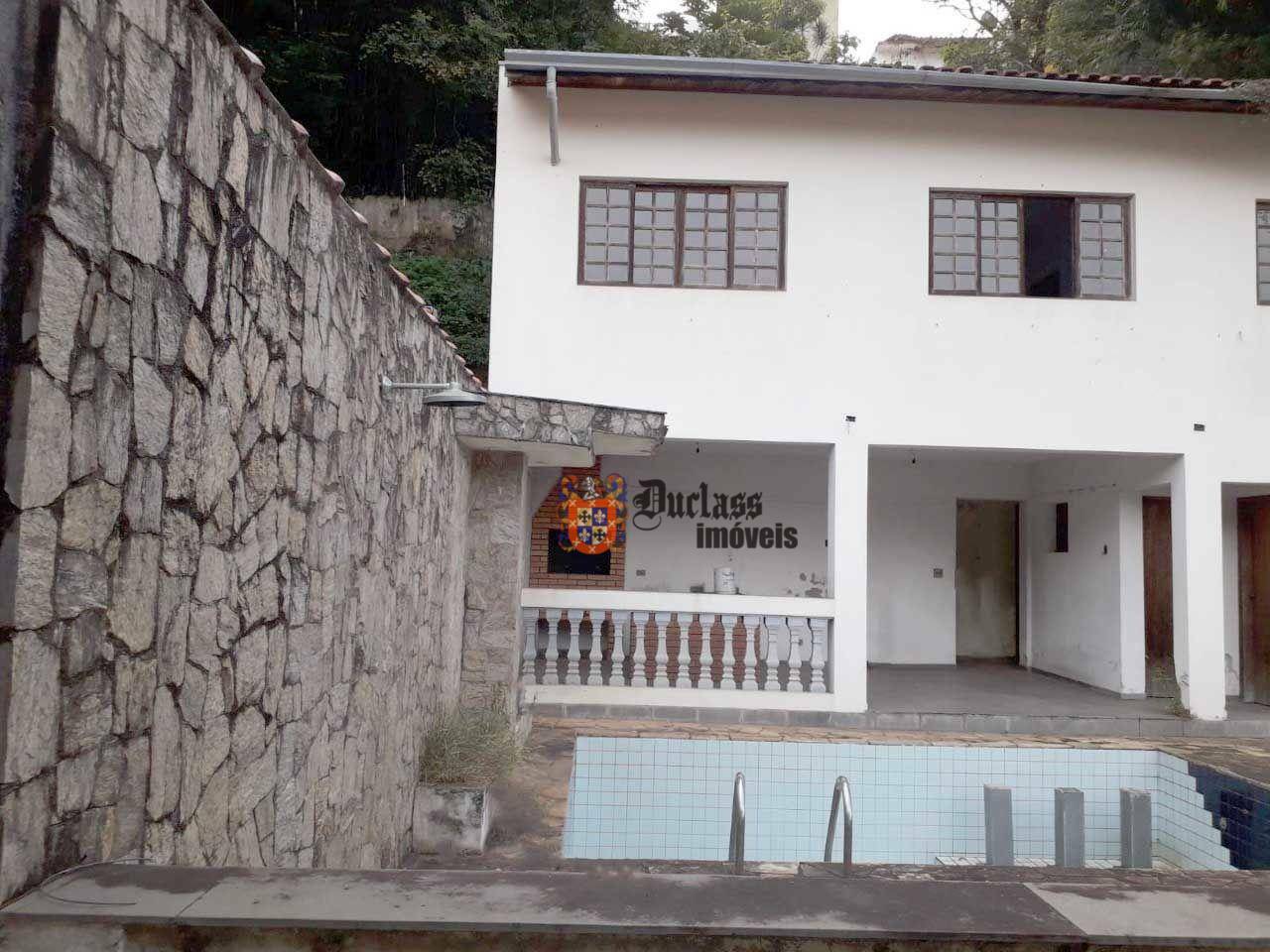 Sobrado à venda com 5 quartos, 367m² - Foto 1