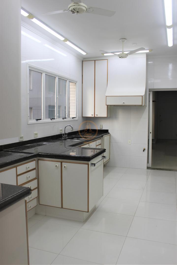 Apartamento à venda com 4 quartos, 480m² - Foto 37