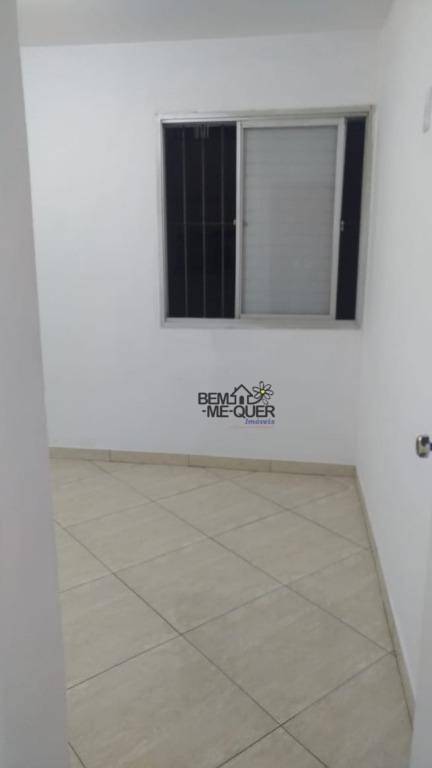 Apartamento à venda com 2 quartos, 47m² - Foto 4