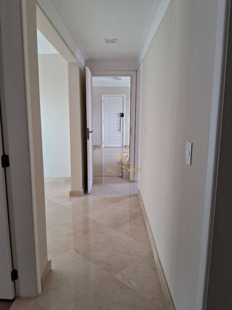 Apartamento à venda com 3 quartos, 184m² - Foto 23