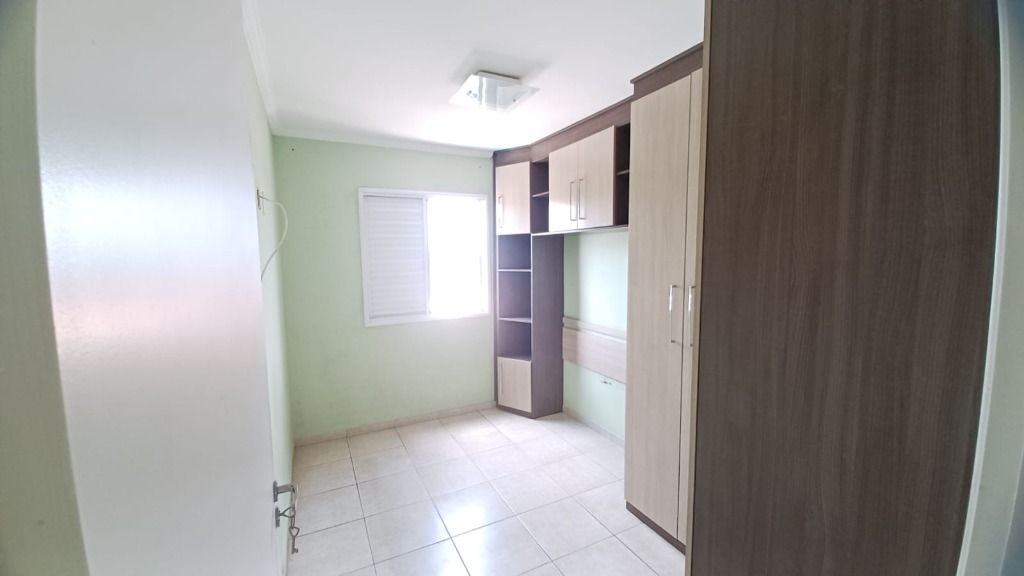 Apartamento à venda com 2 quartos, 60m² - Foto 13