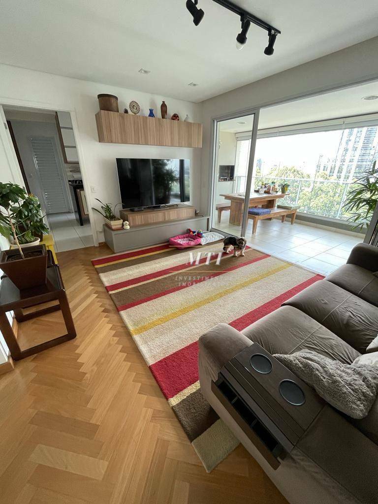 Apartamento à venda com 3 quartos, 134m² - Foto 1