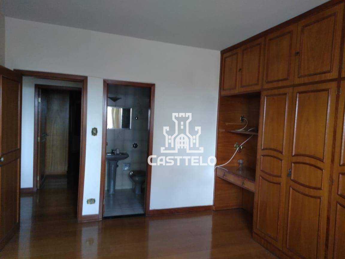 Apartamento à venda com 3 quartos, 177m² - Foto 10