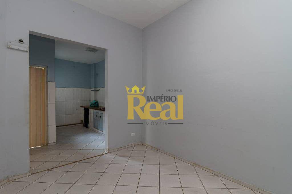 Casa para alugar com 3 quartos, 400m² - Foto 16