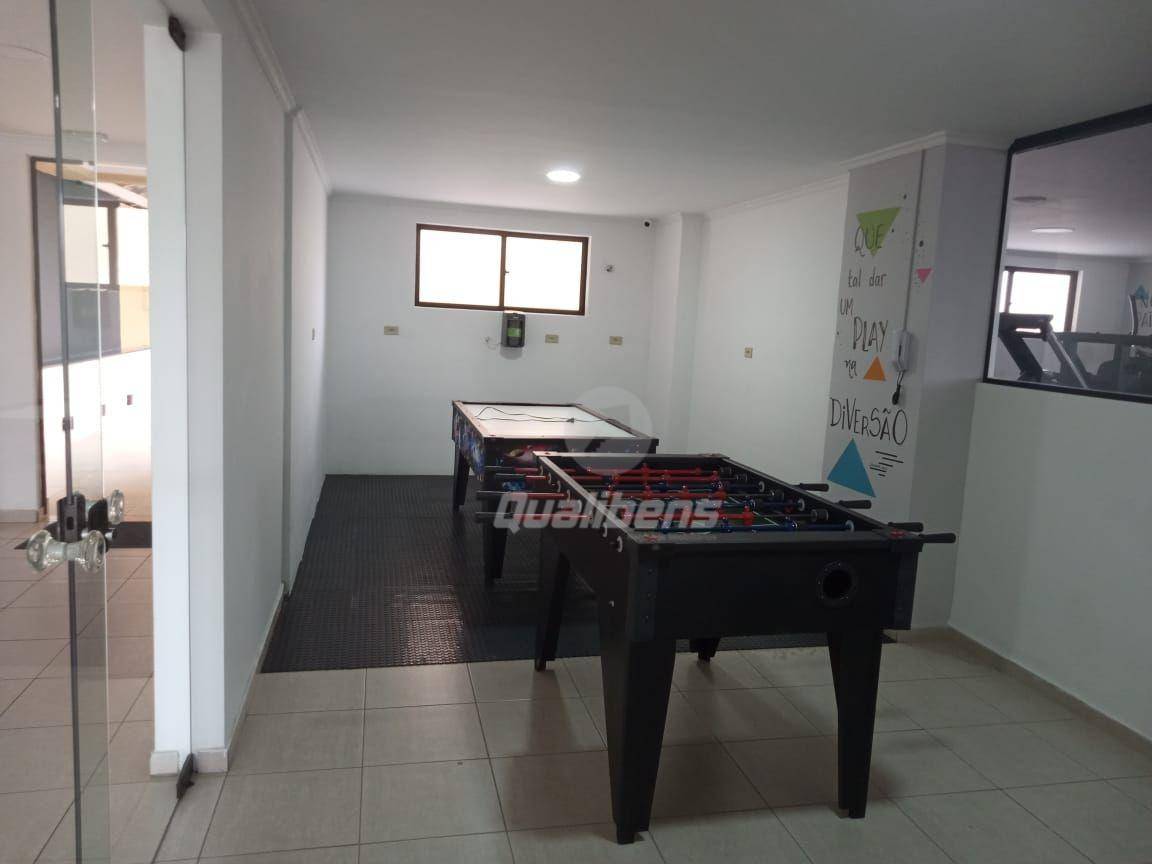 Apartamento para alugar com 3 quartos, 95m² - Foto 28