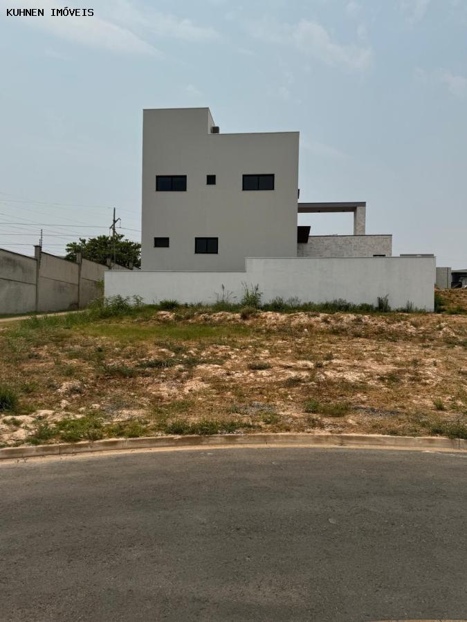 Terreno à venda, 367m² - Foto 19