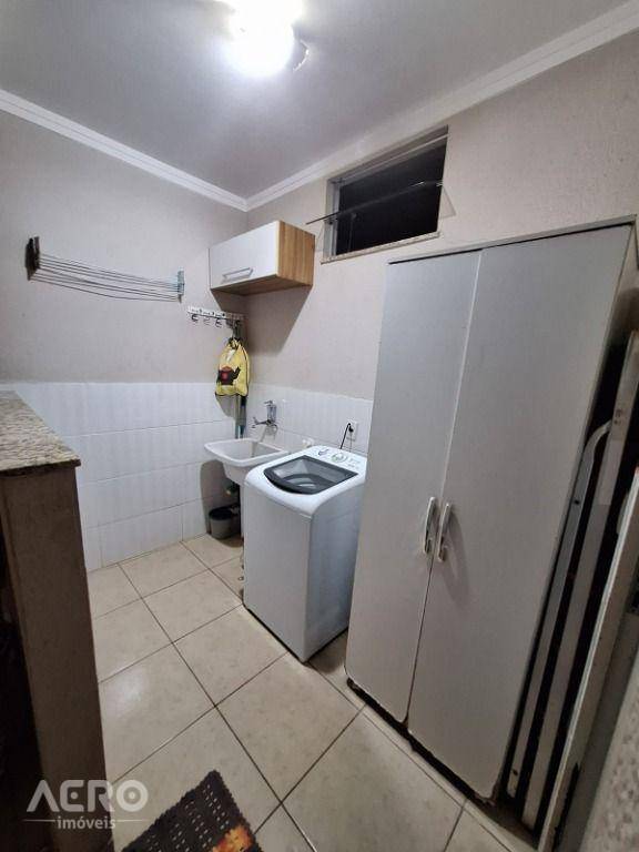 Casa à venda com 3 quartos, 145m² - Foto 26