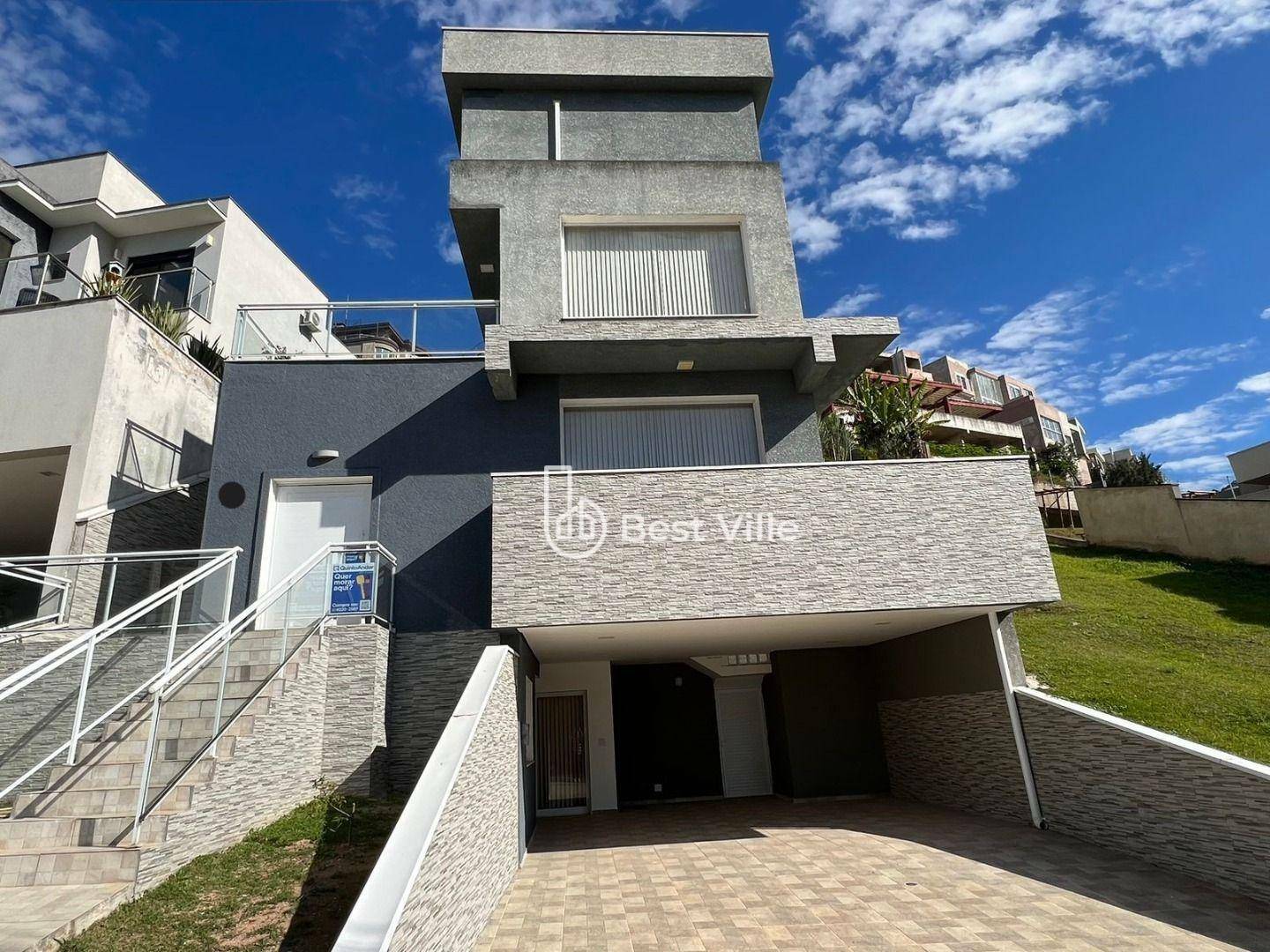 Casa de Condomínio à venda com 4 quartos, 371m² - Foto 1