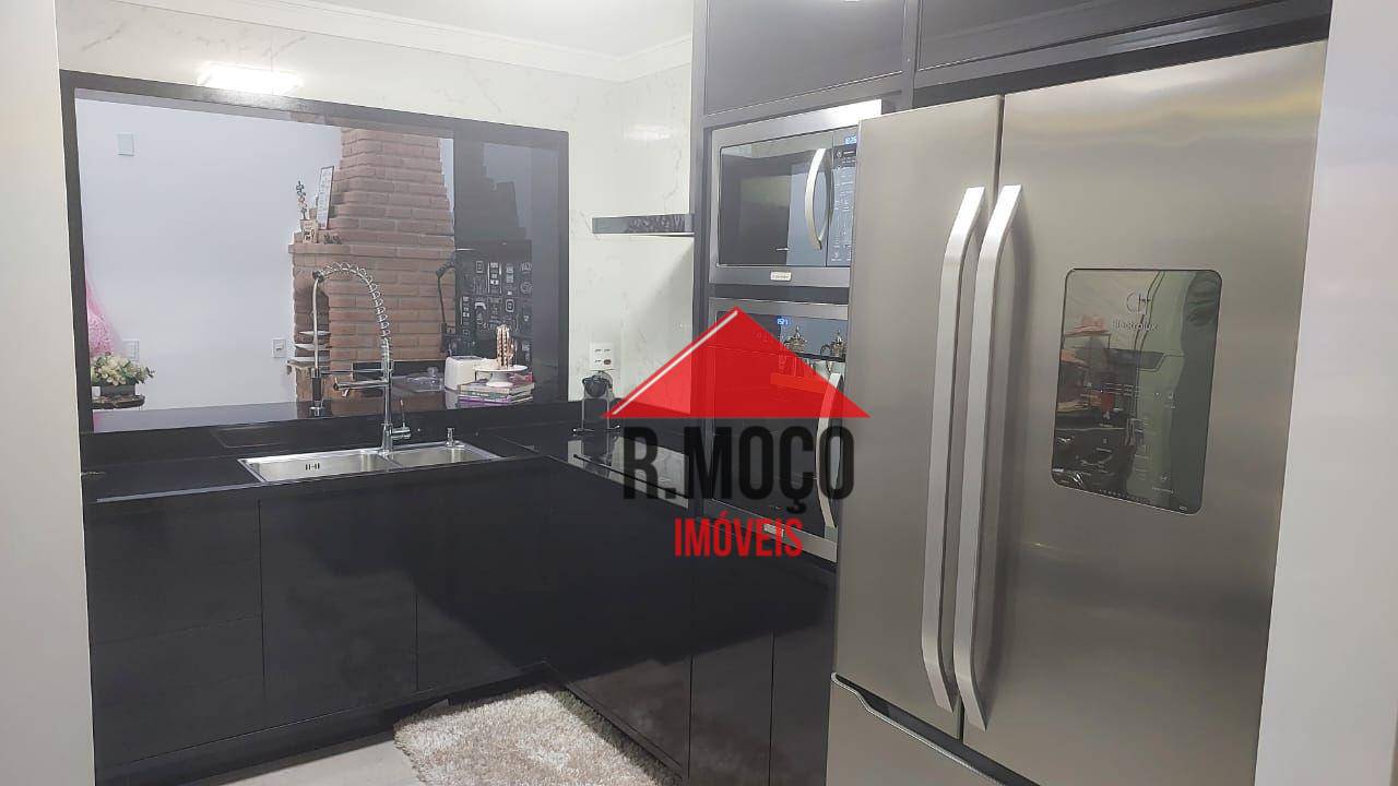 Sobrado à venda com 3 quartos, 93m² - Foto 14