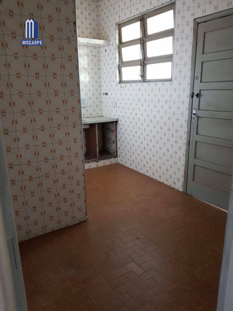 Apartamento à venda com 2 quartos, 67m² - Foto 5