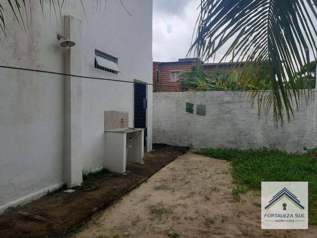 Casa à venda com 4 quartos, 240m² - Foto 21