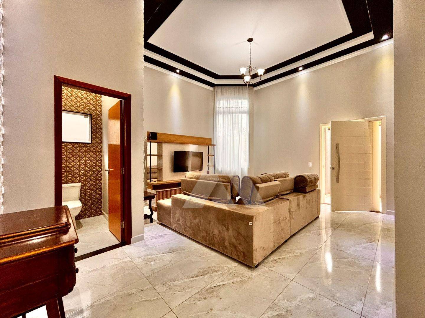 Casa, 3 quartos, 200 m² - Foto 1