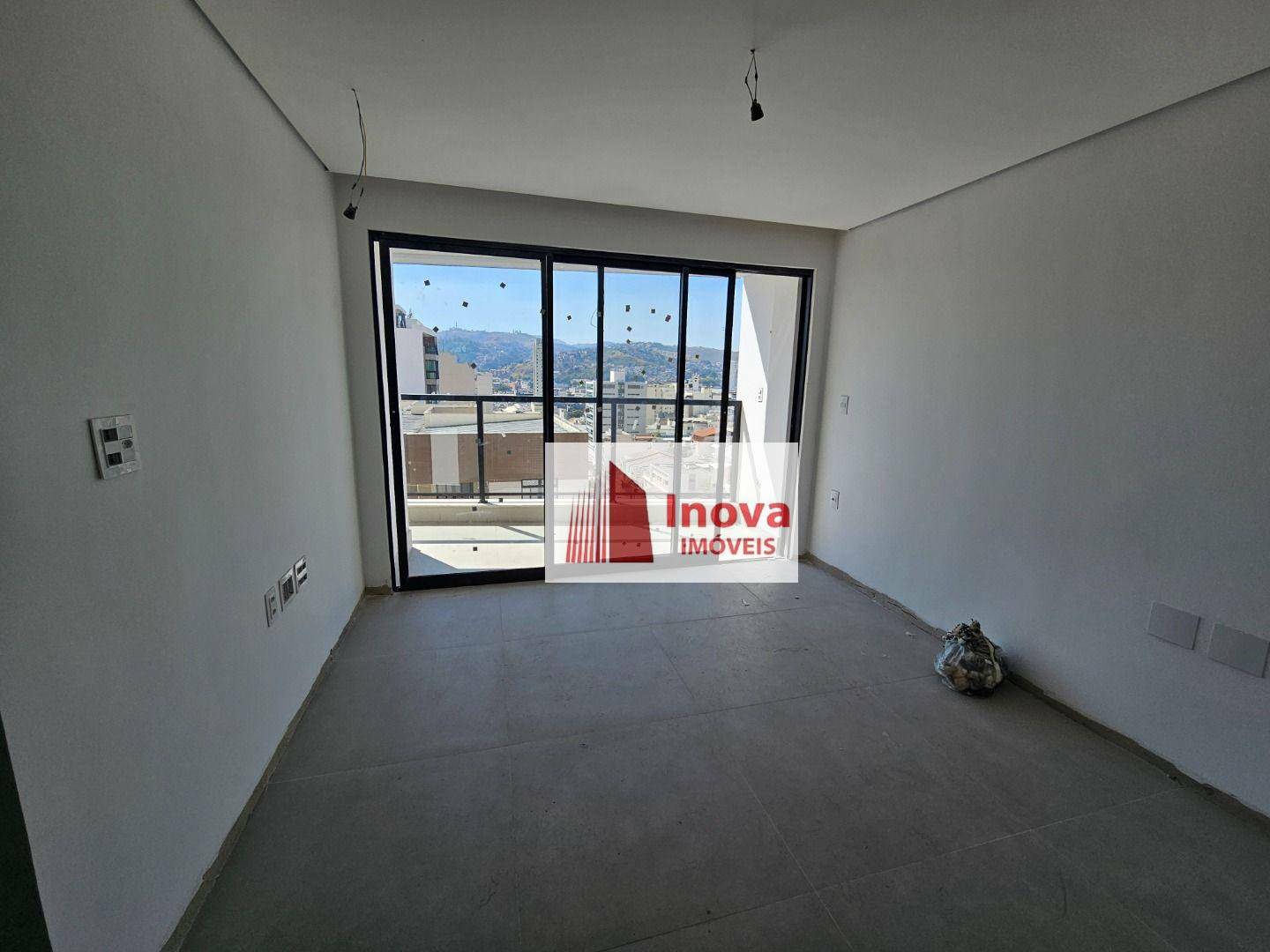 Apartamento à venda com 3 quartos, 106m² - Foto 4