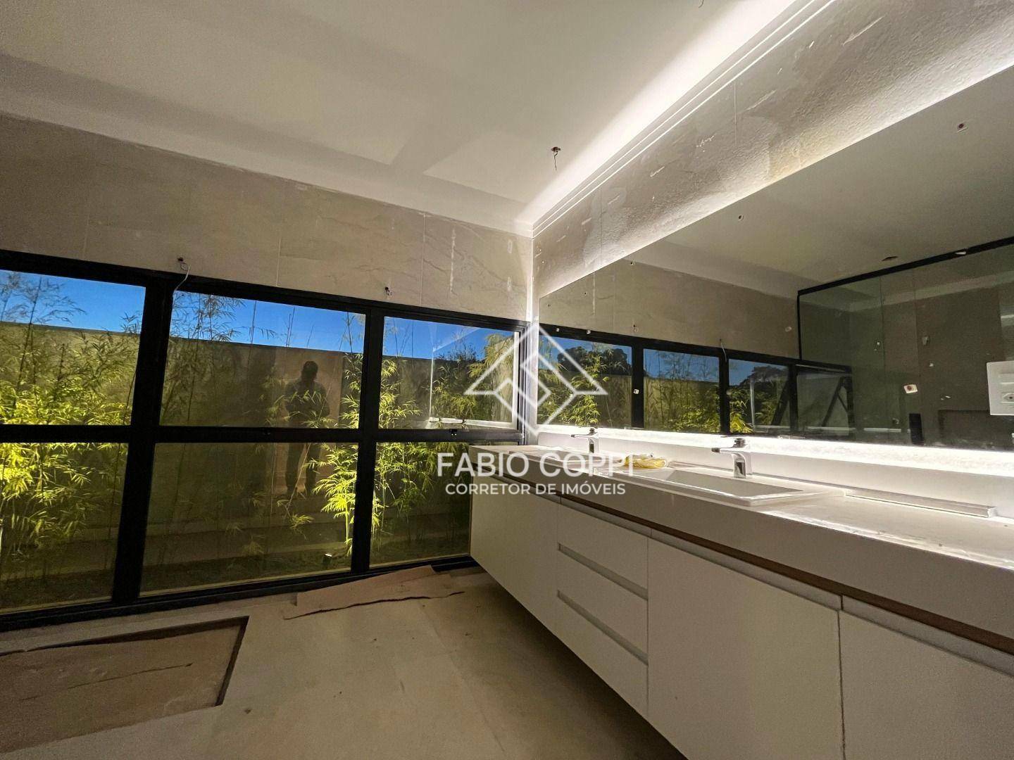 Casa de Condomínio à venda com 4 quartos, 400m² - Foto 12