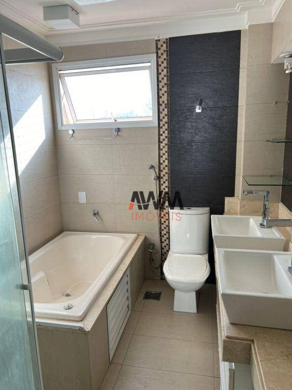 Apartamento para alugar com 4 quartos, 154m² - Foto 26