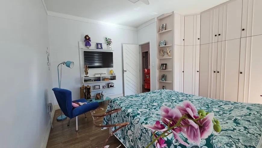 Casa de Condomínio à venda com 4 quartos, 214m² - Foto 25