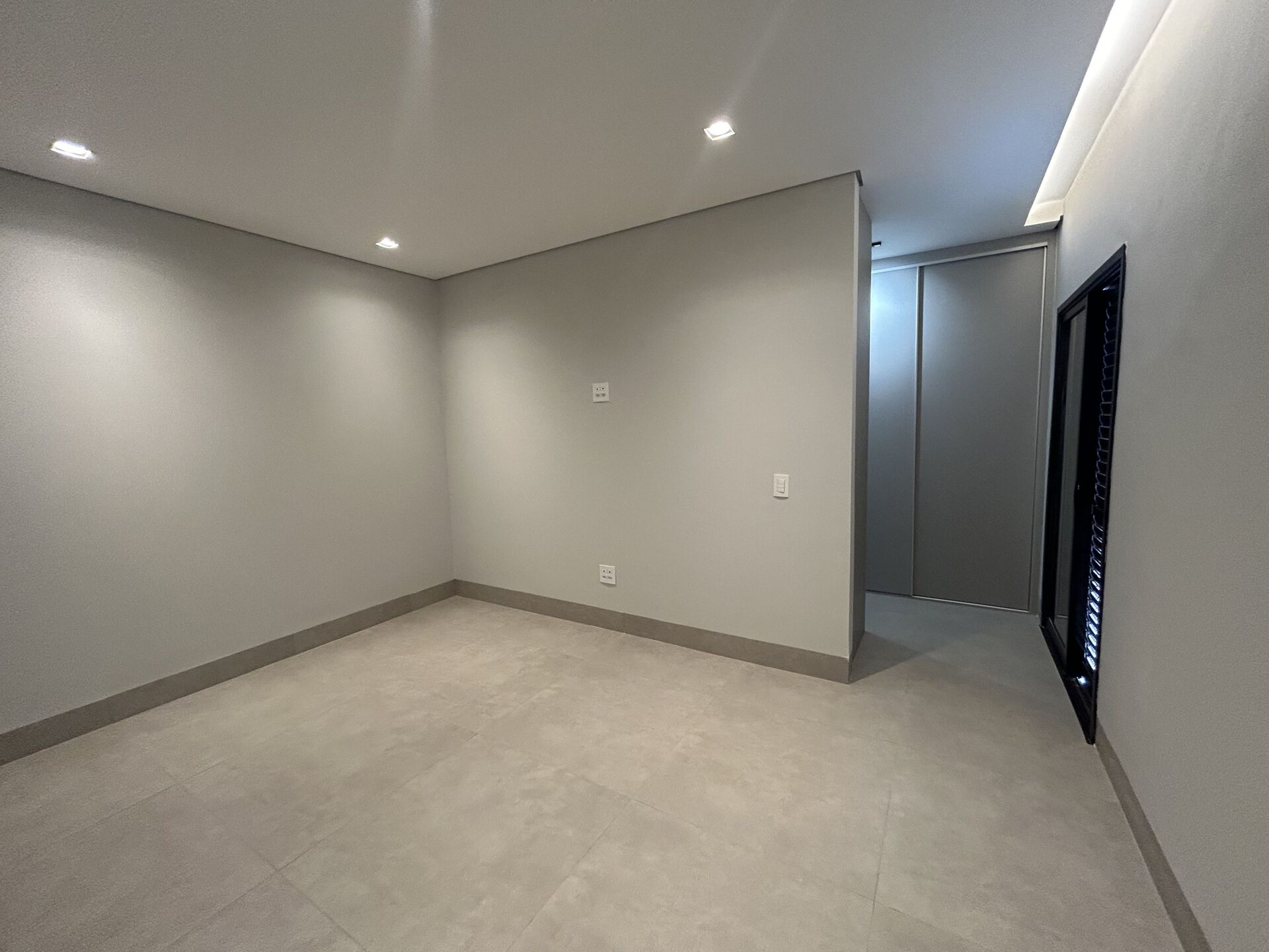 Casa à venda com 3 quartos, 220m² - Foto 9