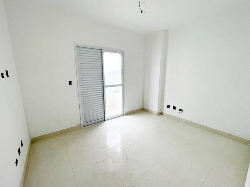 Apartamento à venda com 2 quartos, 77m² - Foto 15