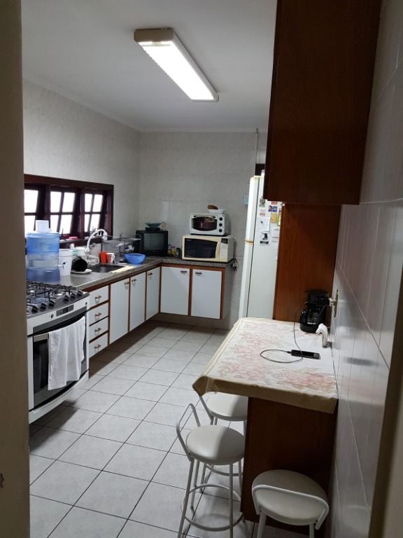 Casa à venda com 2 quartos, 250M2 - Foto 8