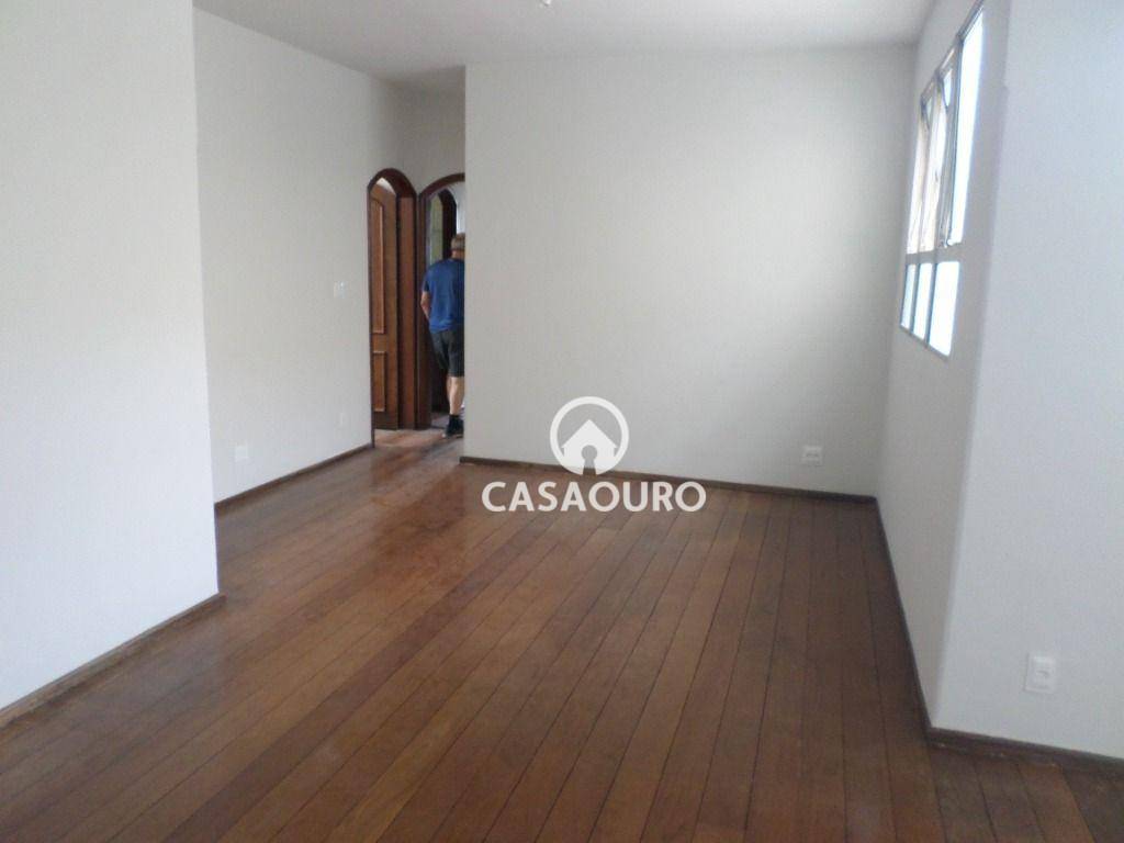 Apartamento à venda com 4 quartos, 120m² - Foto 4