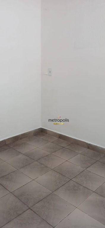 Casa à venda com 2 quartos, 80m² - Foto 17