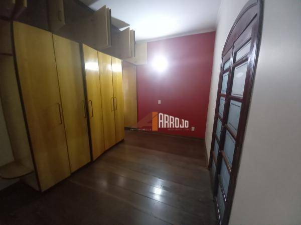 Sobrado à venda com 4 quartos, 357m² - Foto 39