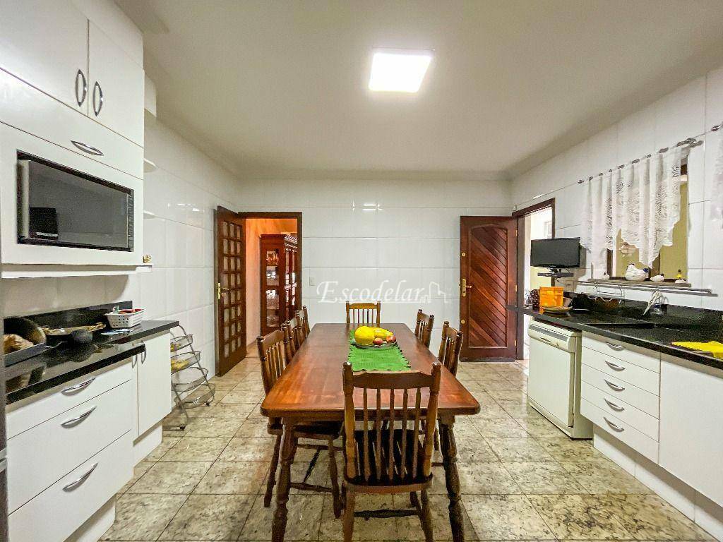 Sobrado à venda com 4 quartos, 256m² - Foto 13