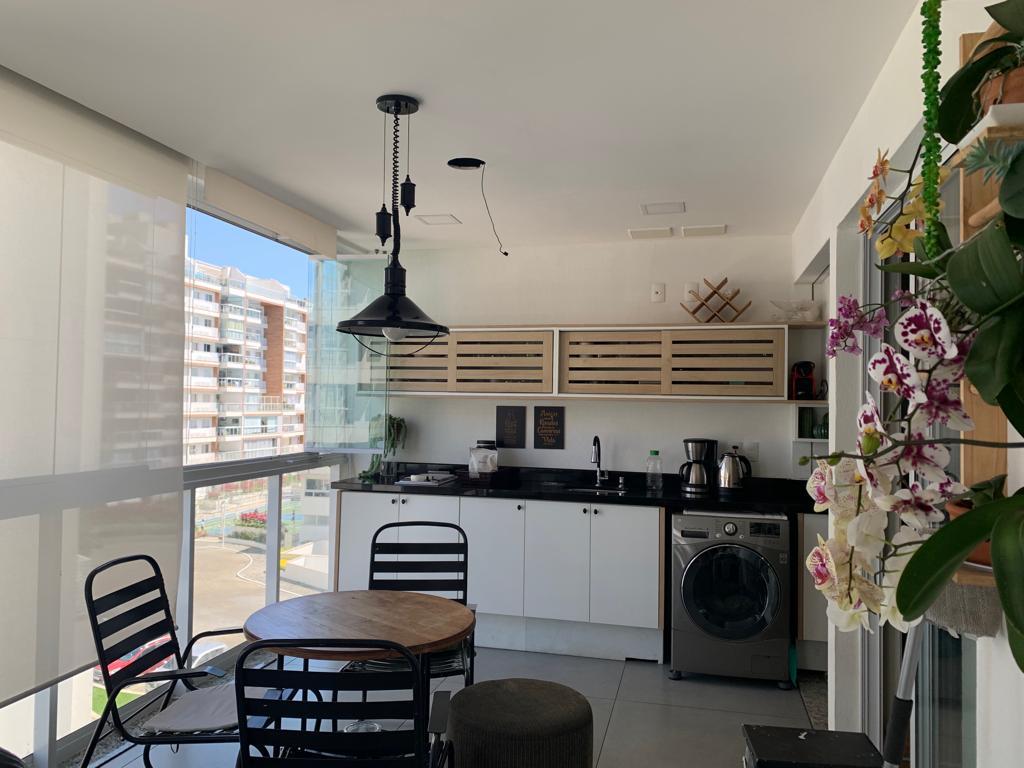 Apartamento à venda com 2 quartos, 83m² - Foto 3