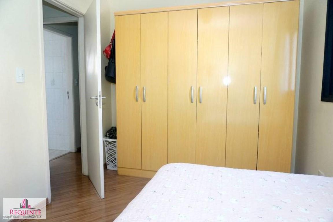 Apartamento à venda com 2 quartos, 68m² - Foto 9