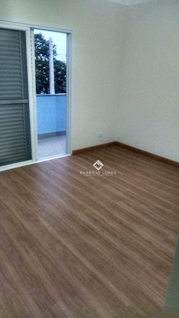 Casa à venda com 2 quartos, 150m² - Foto 1