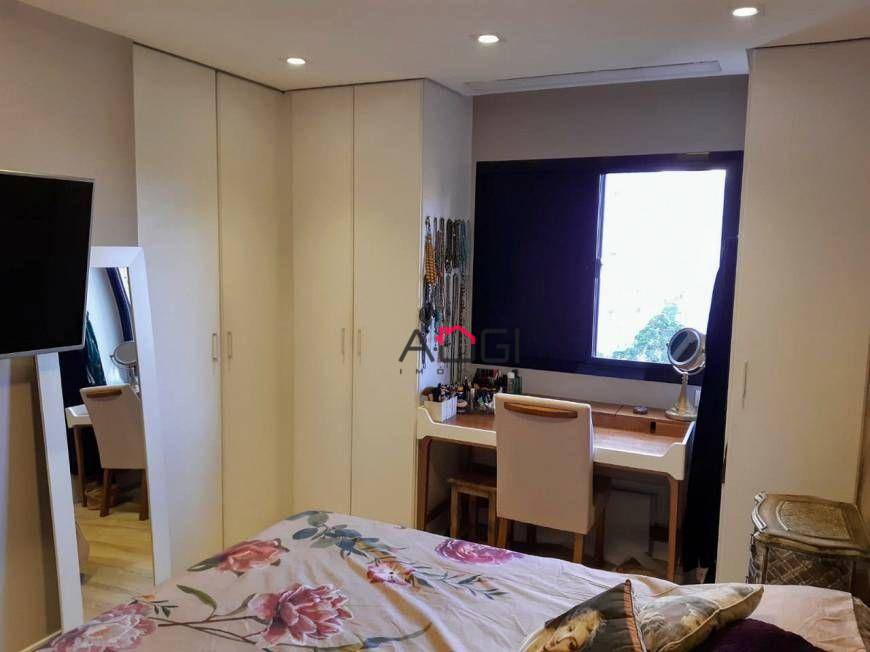 Apartamento à venda com 3 quartos, 125m² - Foto 11