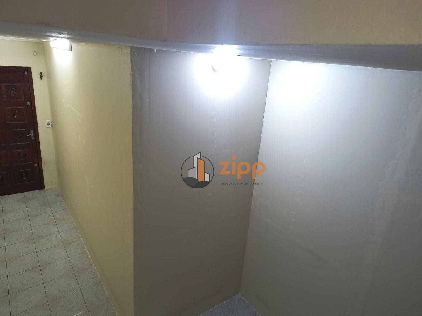 Sobrado à venda com 2 quartos, 81m² - Foto 13