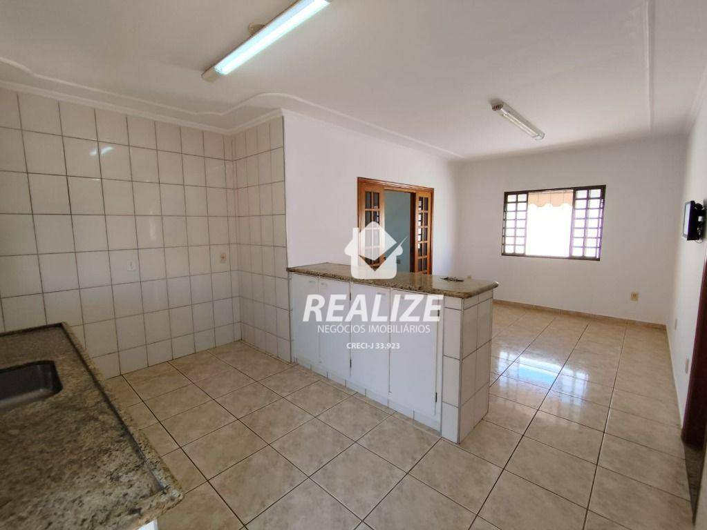 Casa à venda com 3 quartos, 144m² - Foto 9