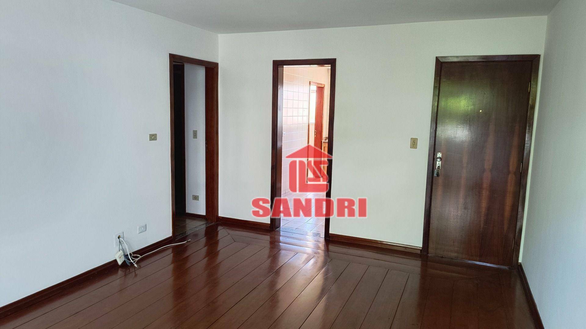 Apartamento para alugar com 3 quartos, 97m² - Foto 5