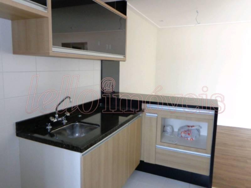 Apartamento para alugar com 2 quartos, 86m² - Foto 13